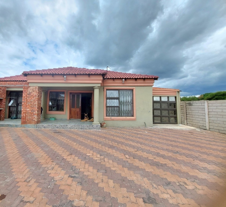 4 Bedroom Property for Sale in Brits North West